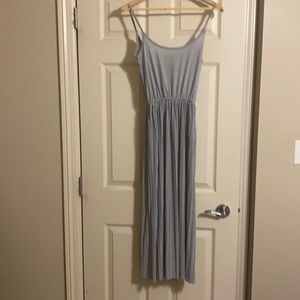 Oak + Fort pleated midi dress size medium
